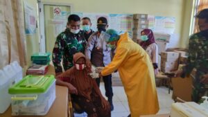 Melebihi Target, Sebanyak 361 Lansia di Lombok Barat Berhasil Divaksinasi, dari Target 251 Orang