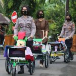 Rangkaian Hari Bhayangkara ke-75, Polres Lombok Barat Pilih Berbagi dengan Anak Berkebutuhan Khusus