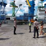 Polisi Kawal dan Amankan 47 Ton Liquid Oxygen di Pelabuhan Lembar