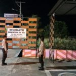 Sasar Lokasi Rawan Kamtibmas, Patroli Malam Polsek Gerung Sampaikan Himbauan Prokes