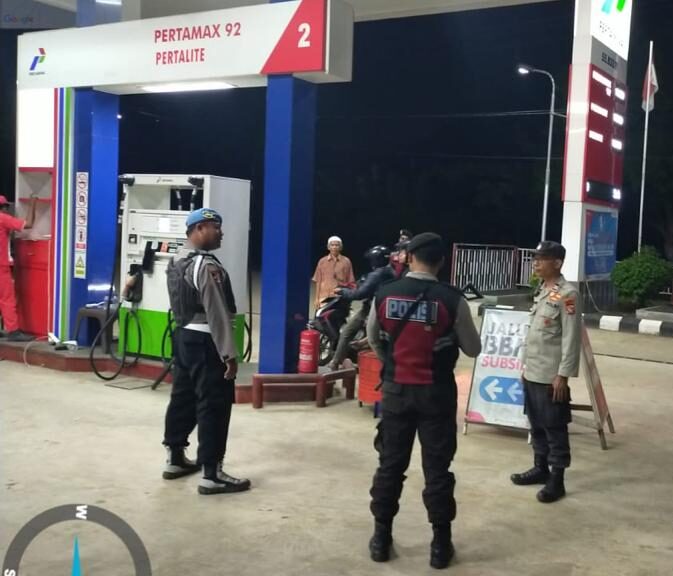 Patroli Rutin Obyek vital di Wilayah Kecamatan Sekotong, Imbau Penjaga Malam Tetap Waspada