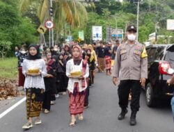 Hadir di Tengah Masyarakat, Polsek Batulayar Amankan Kegiatan Nyongkolan