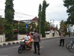 Pengaturan Lalulintas Pagi Polsek Gerung, Cegah Kerawanan Gangguan Arus Lalulintas