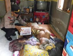 Bantuan Kemanusiaan untuk Negeri, Polsek Gerung Salurkan Sembako