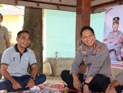 Jumat Curhat Kapolres Lombok Barat, Menyambangi Kandang Kumpul Buntage Sopoq Angen Desa Giri Sasak