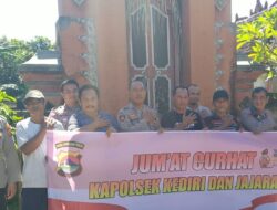 Bahas Kesiapan Pengamanan Nyepi, Dalam Jumat Curhat Kapolsek Kediri di Dusun Karang Lamper