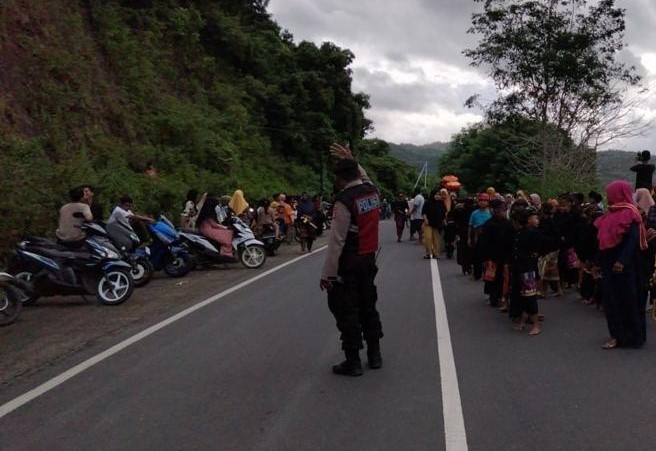 Kondusif, Pengamanan Tradisi Adat Nyongkolan di Sekotong Berlangsung di Dua Lokasi