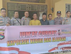 Jumat curhat Polsek Kediri di Kantor Desa Ombe Baru
