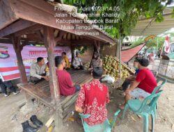 Kapolsek Kediri Gelar Kegiatan Jumat Curhat di Kantor Desa Ombe Baru, Lombok Barat