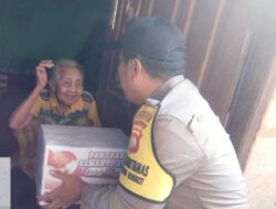 Polsek Labuapi Sambangi Lansia di Dusun Karang Bayan, Kegiatan Penyerahan Bantuan Kemanusiaan Untuk Negeri