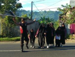 Polsek Sekotong: Memberikan Pelayanan Kepolisian dalam Kegiatan Strong Point Pagi