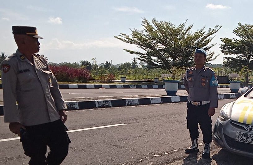 Polsek Gerung Meningkatkan Kegiatan Patroli di Lombok Barat