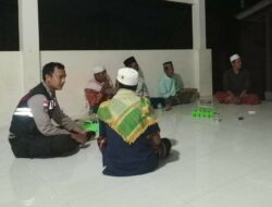 Polsek Sekotong Lakukan Patroli Dialogis dalam Rangka Cipta Kondisi Kamtibmas yang Kondusif Menjelang Pilkades Serentak 2023
