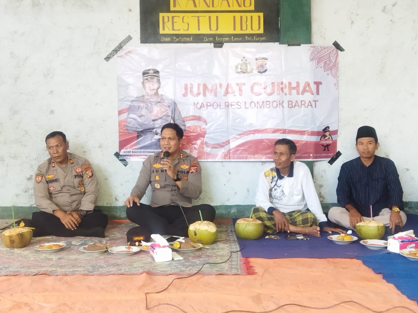 Kapolres Lombok Barat Gelar Kegiatan Jumat Curhat dengan Kelompok Kandang