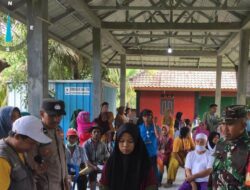 Pengamanan dan Monitoring Penyaluran Bantuan Sosial dan PKH di 4 Desa Kecamatan Lembar Berlangsung Aman dan Lancar