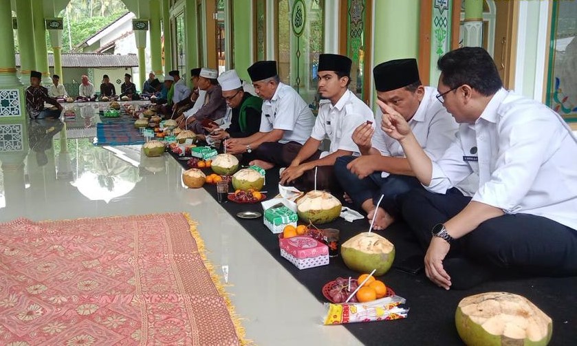 Peresmian Masjid Raudhatul Muslimin di Sekotong Tengah