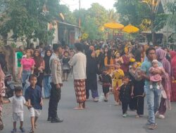 Polsek Kuripan Amankan Tradisi Adat Nyongkolan di Dusun Tongkek Desa Kuripan