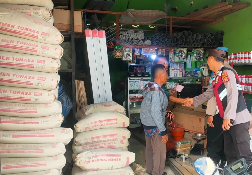 Polsek Kuripan Gelar Patroli Rutin untuk Menjaga Kamtibmas Wilayah Hukumnya di Lombok Barat