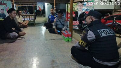 Polsek Sekotong Tingkatkan Kegiatan Patroli Dialogis Jelang Pilkades 2023 di Desa Buwun Mas, Lombok Barat NTB