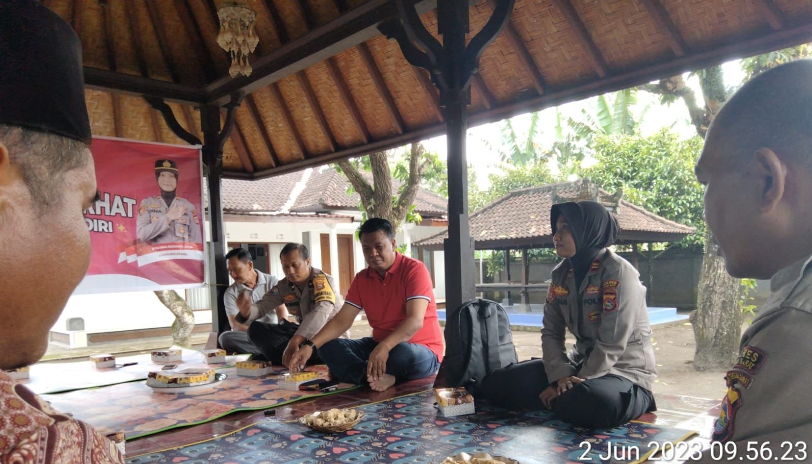 Kapolsek Kediri Buka Kegiatan Jumat Curhat, Jalin Kemitraan dengan Masyarakat Desa Jagaraga Indah