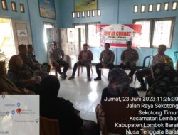 Kapolsek Lembar Jalin Silaturahmi dengan Ibu-Ibu PKK dan Perangkat Desa Sekotong Timur untuk Ciptakan Kamtibmas yang Kondusif