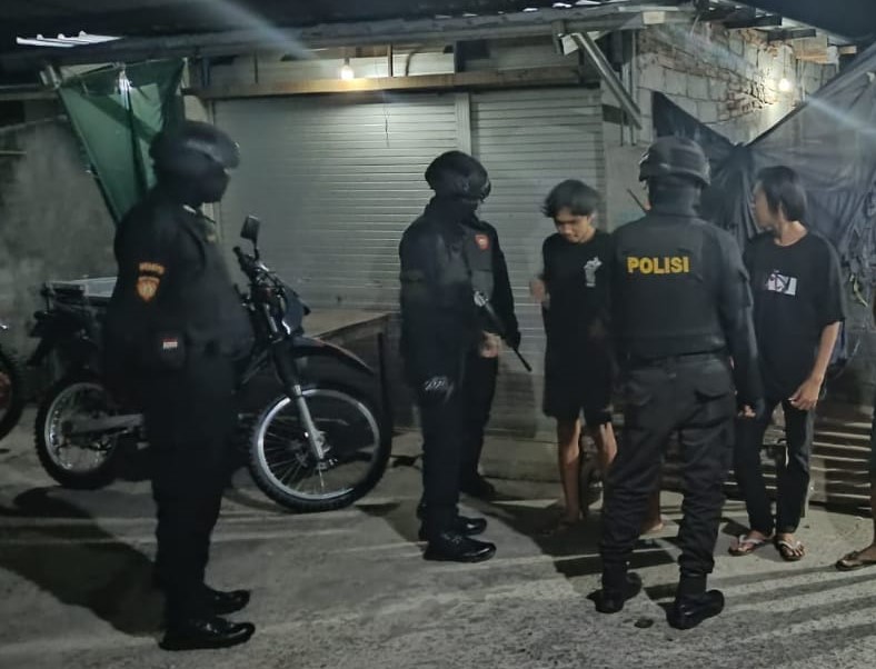 Polres Lombok Barat Jaga Keamanan dengan Patroli Dialogis