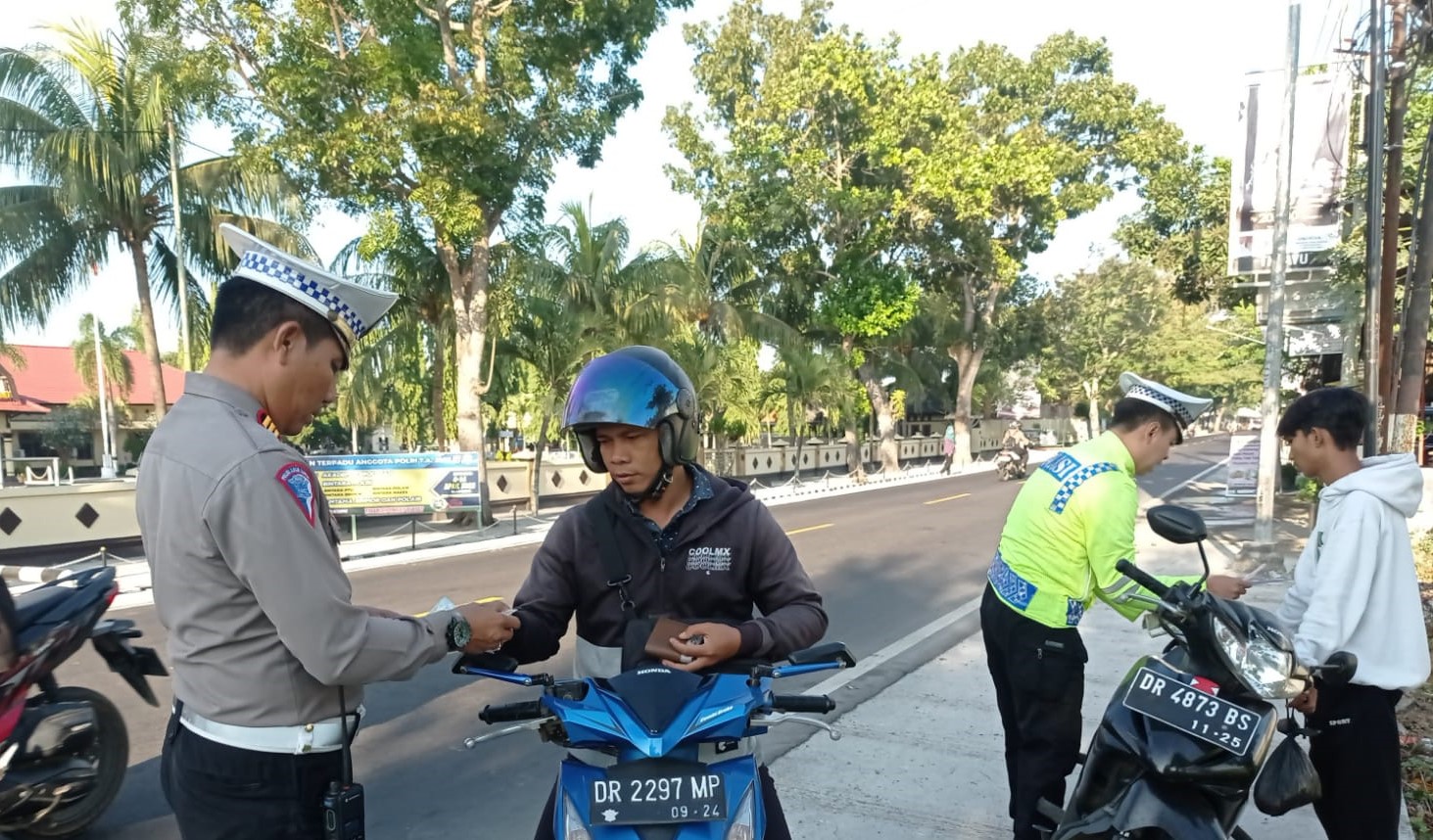 Strong Point dan Penerangan Keliling, Sinergi Polres Lombok Barat