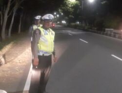 Ops Patuh Rinjani 2023: Sat Lantas Polres Lombok Barat Tingkatkan Patroli Malam demi Keselamatan Pengguna Jalan