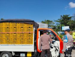 Polsek Kawasan Pelabuhan Cek Kendaraan dan Barang Bawaan di Pelabuhan Lembar, Agar Pengguna Jasa Tenang dan Nyaman