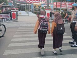 Polsek Labuapi Jaga Keamanan dan Kenyamanan Warga Sekolah dan Pengguna Jalan