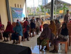 Kapolsek Lembar Jalin Silaturahmi dengan Kades dan Perangkat Desa Eyat Mayang