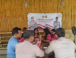 Polsek Batulayar dan Masyarakat Desa Senggigi Curhat Bareng di Desa Senggigi