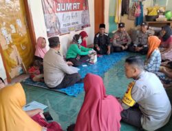 Polsek Gerung Gelar Jumat Curhat Polri Bersama Warga Karang Langko