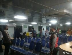Pengamanan dan Patroli di Kapal, Polsek Kawasan Pelabuhan Lembar Beri Rasa Aman kepada Masyarakat
