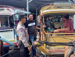 Sat Binmas Polres Lombok Barat Ajak Komunitas Kusir Cidomo Jaga Kamtibmas