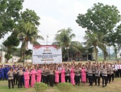 Kapolres Lombok Barat Pimpin Upacara Korps Raport Kenaikan Pangkat AKP I Made Wirya