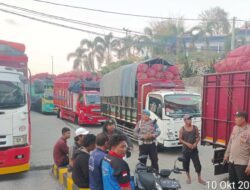 Polsek Pelabuhan Lembar Himbau Pengurus Truk Atur Jadwal Keberangkatan