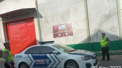 Polres Lombok Barat Menjaga Kamseltibcarlantas Selama Masa Kampanye Pemilu 2024