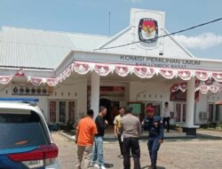 Polres Lombok Barat Gelar Patroli Sambang dan Pengaturan Lalu Lintas Cegah Gangguan Kamseltibcarlantas Jelang Pemilu 2024