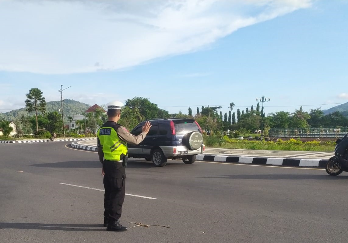 Kegiatan Pengaturan dan Patroli Lalu Lintas untuk Menjaga Kamseltibcarlantas Menjelang Pemilu Serentak