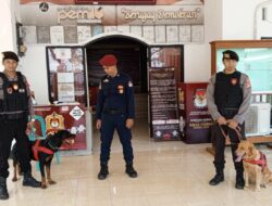 Patroli Sterilisasi Kantor KPU Lombok Barat, Polri Amankan Pelaksanaan Pemilu 2024