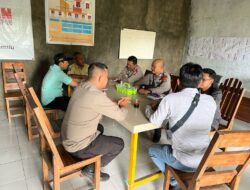 Polsek Kuripan dan Panwascam Kuripan Patroli Dialogis, Sinergi Jaga Pemilu 2024