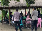 Polsek Labuapi Patroli Dialogis di Perampuan Barat, Imbau Warga Jaga Kamtibmas Jelang Pemilu 2024
