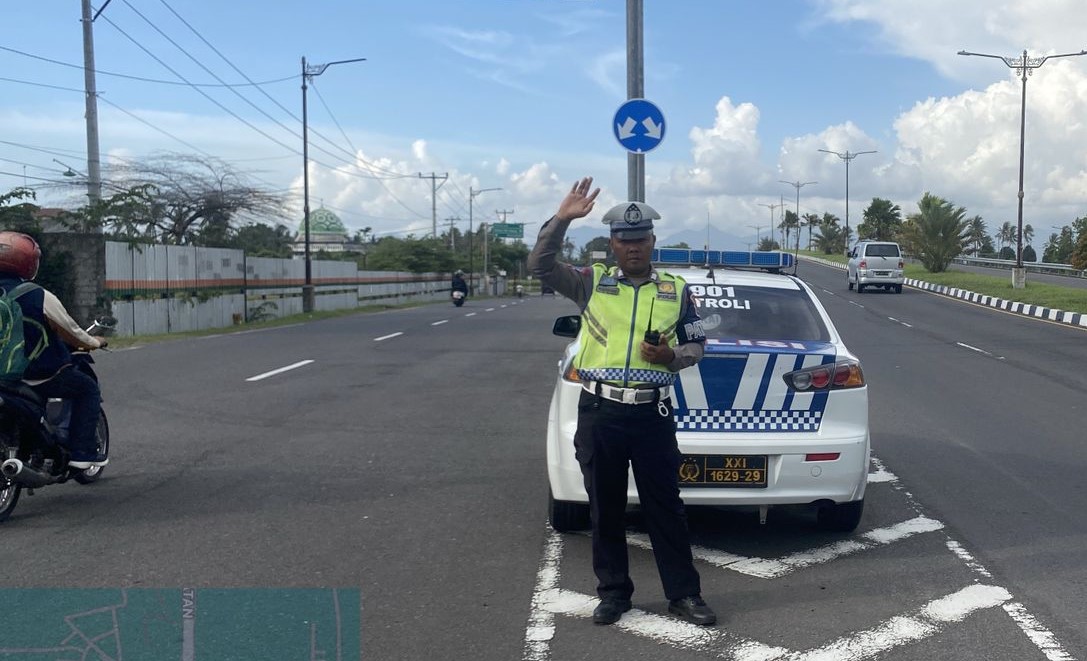 Satgas Kamseltibcarlantas Polres Lombok Barat Antisipasi Gangguan Kamtibmas dan Tertib Berlalu Lintas