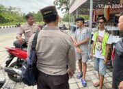 Polres Lombok Barat Beri Himbauan Kamtibmas kepada Tukang Parkir Pasar Labuapi Jelang Pemilu 2024