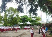 Membangun Generasi Penerus Bangsa, Polsek Labuapi Terjun Langsung Berikan Pembinaan di SDN 1 Karang Bongkot