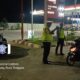 Satgas Kamseltibcarlantas Polres Lombok Barat Patroli Malam di Kantor KPU dan Jalan Bypass BIL