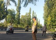 Ngabuburit di Lombok Barat? Tenang, Ada Polisi yang Jaga