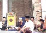 Ramadhan Penuh Keakraban, Kapolsek Lembar Berbagi Sembako dan Pesan Kamtibmas