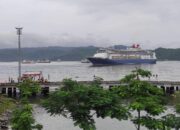 MV Borealis Meriahkan Lombok Barat, Bawa Ratusan Wisatawan Mancanegara